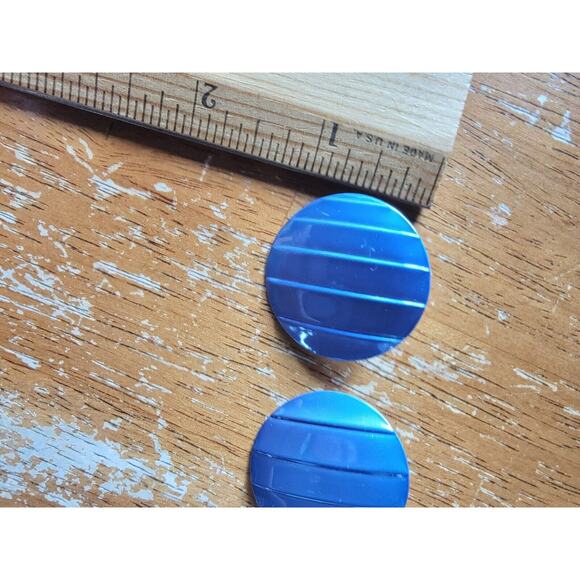 Vintage Metal Earrings Metallic Blue Corrugated Pin striped Circle - Picture 2 of 4